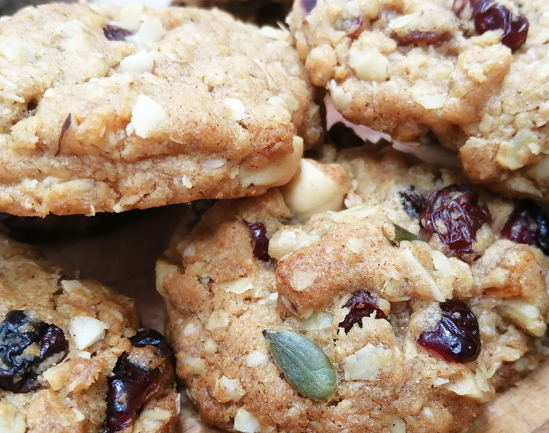 Vegan Muesli Cookies | The Chestnut Candle